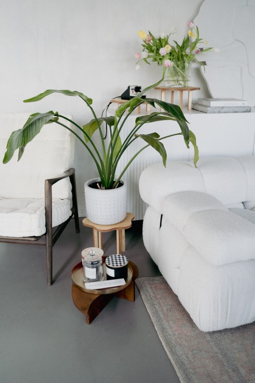 sklejkie-wooden-plant-stand-06