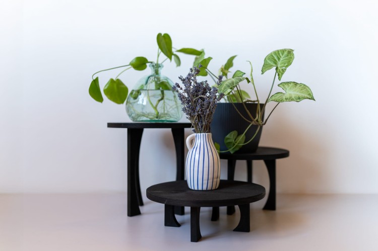 sklejkie-wide-plant-stand4